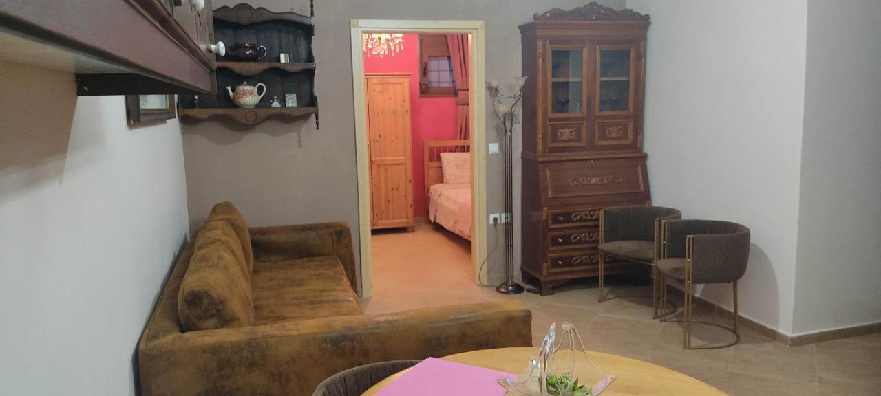 Maison Du Bonheur كالامباكا المظهر الخارجي الصورة